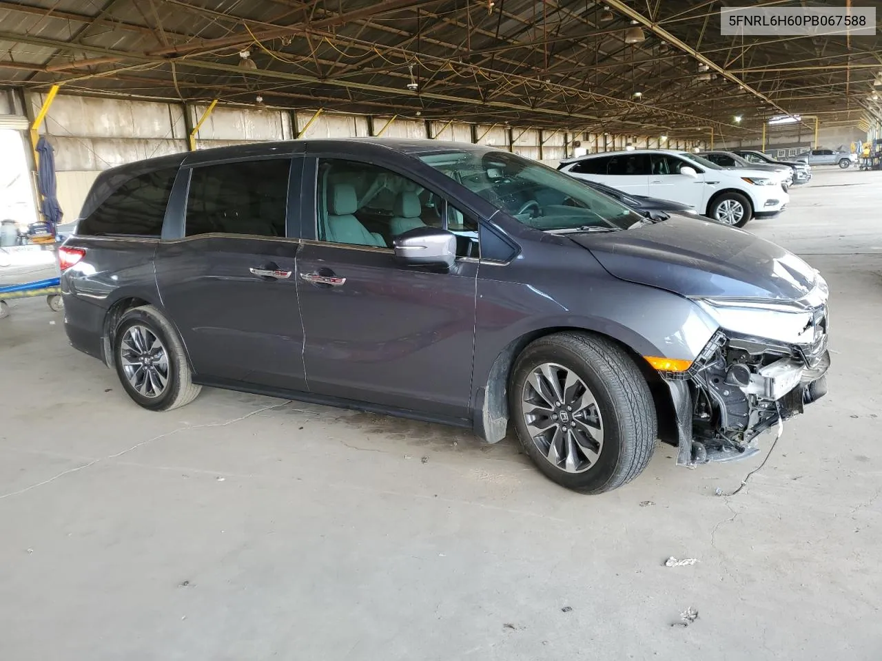 5FNRL6H60PB067588 2023 Honda Odyssey Exl