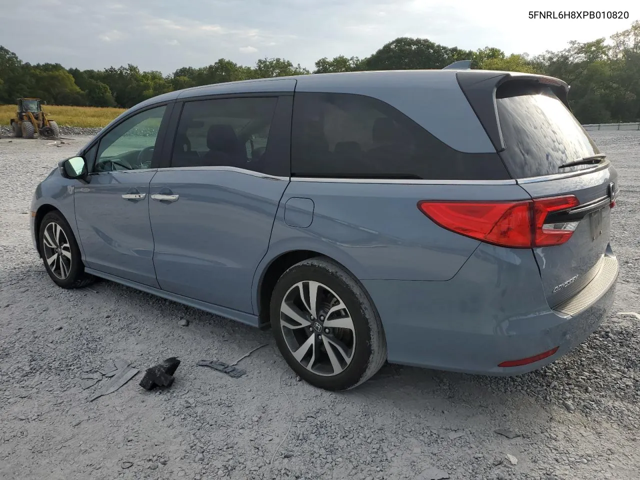 2023 Honda Odyssey Touring VIN: 5FNRL6H8XPB010820 Lot: 70398964