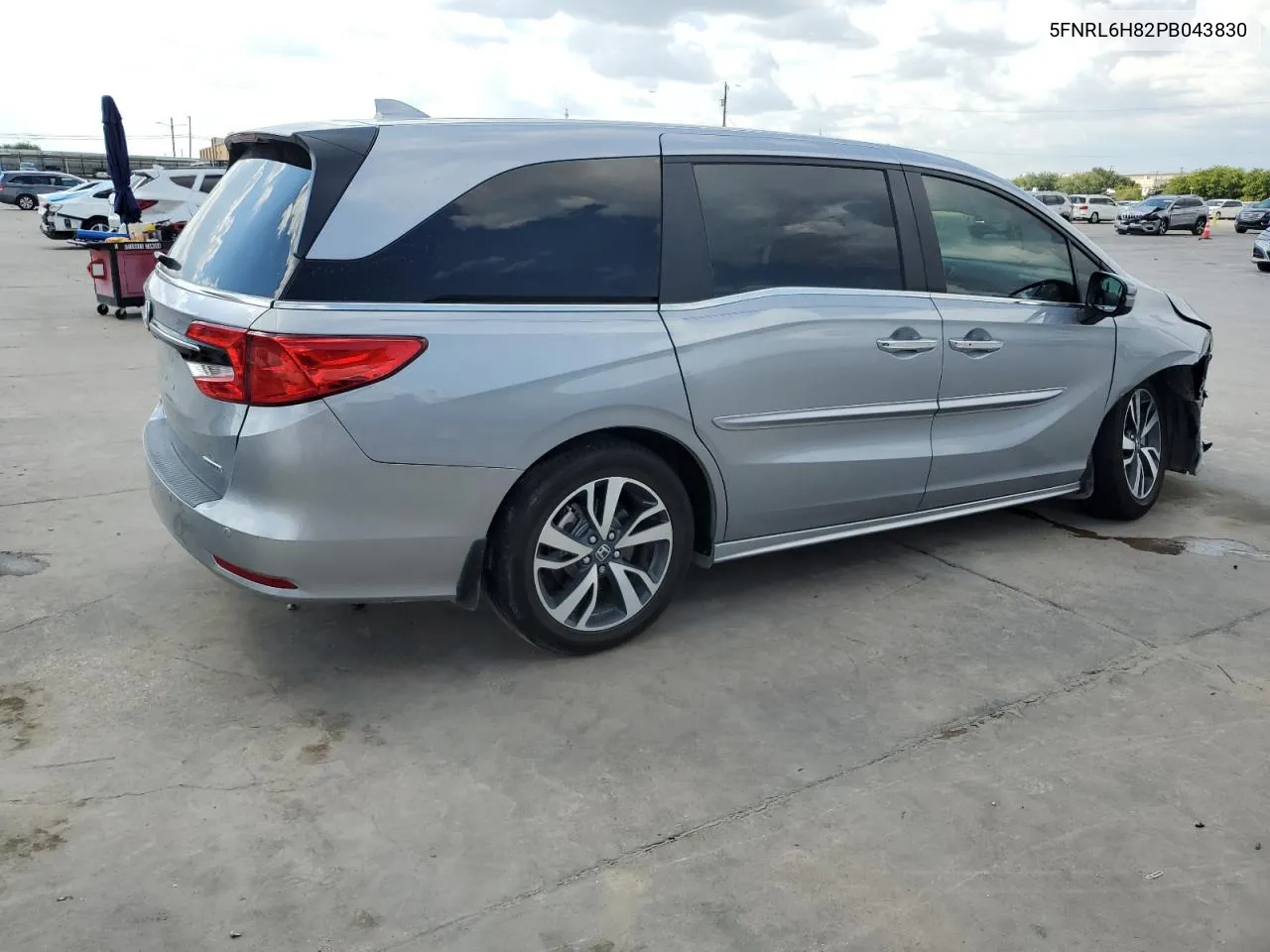 2023 Honda Odyssey Touring VIN: 5FNRL6H82PB043830 Lot: 70582604