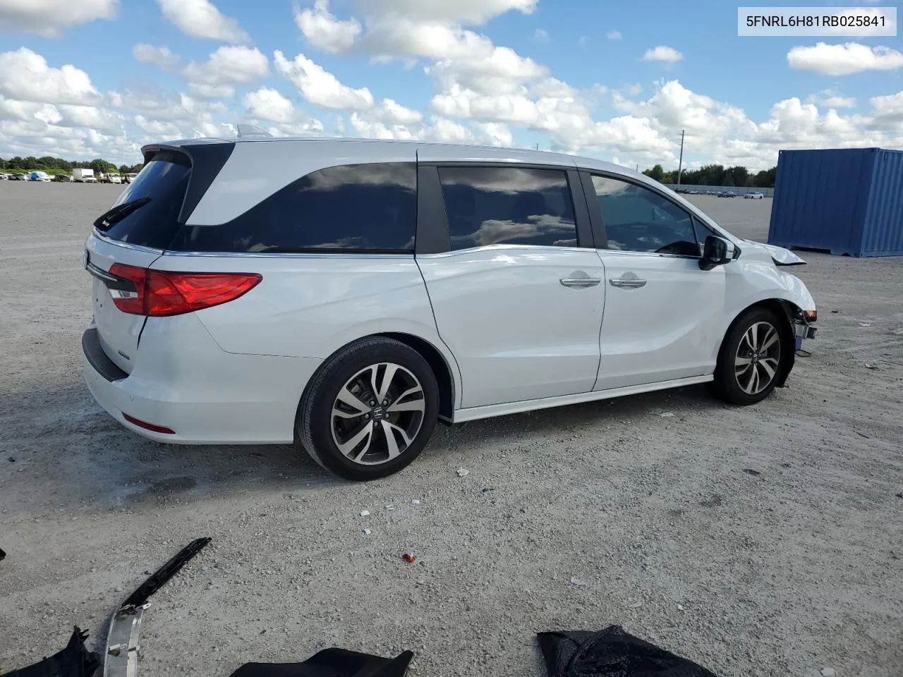 5FNRL6H81RB025841 2024 Honda Odyssey Touring