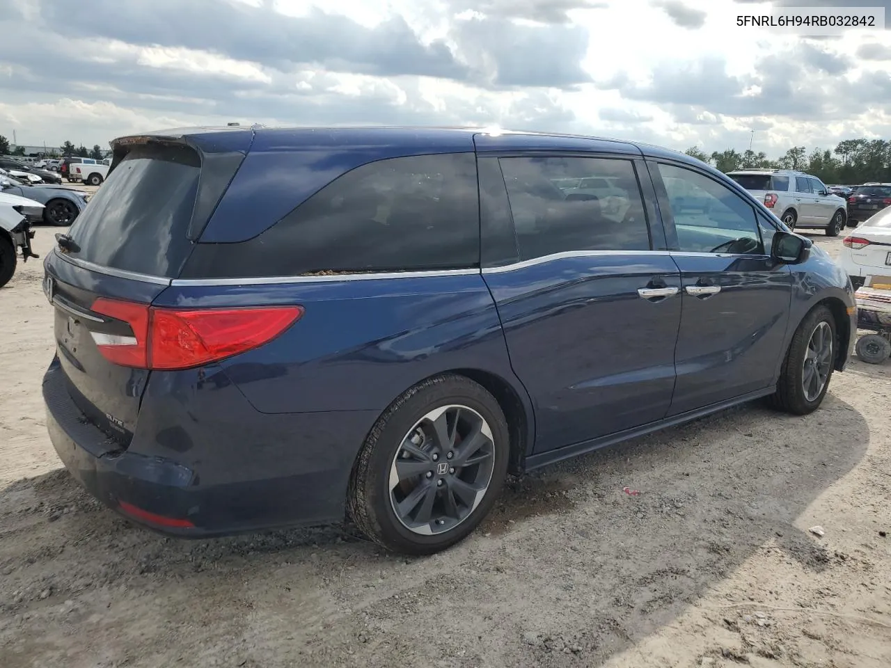 5FNRL6H94RB032842 2024 Honda Odyssey Elite