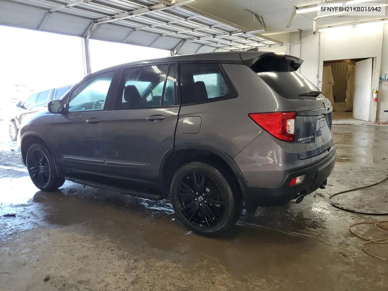 2019 Honda Passport Sport VIN: 5FNYF8H21KB015942 Lot: 52713574