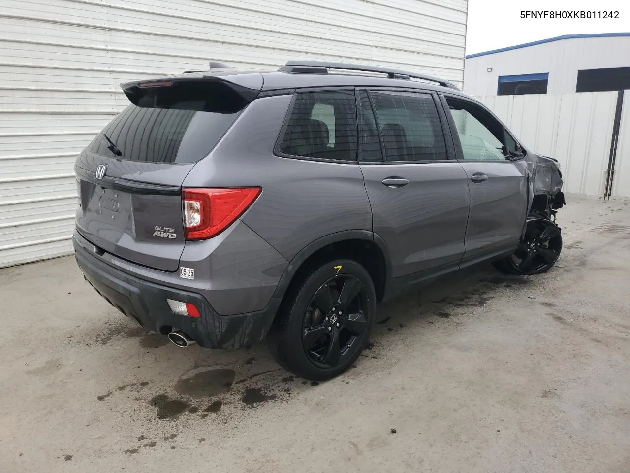 2019 Honda Passport Elite VIN: 5FNYF8H0XKB011242 Lot: 71789774