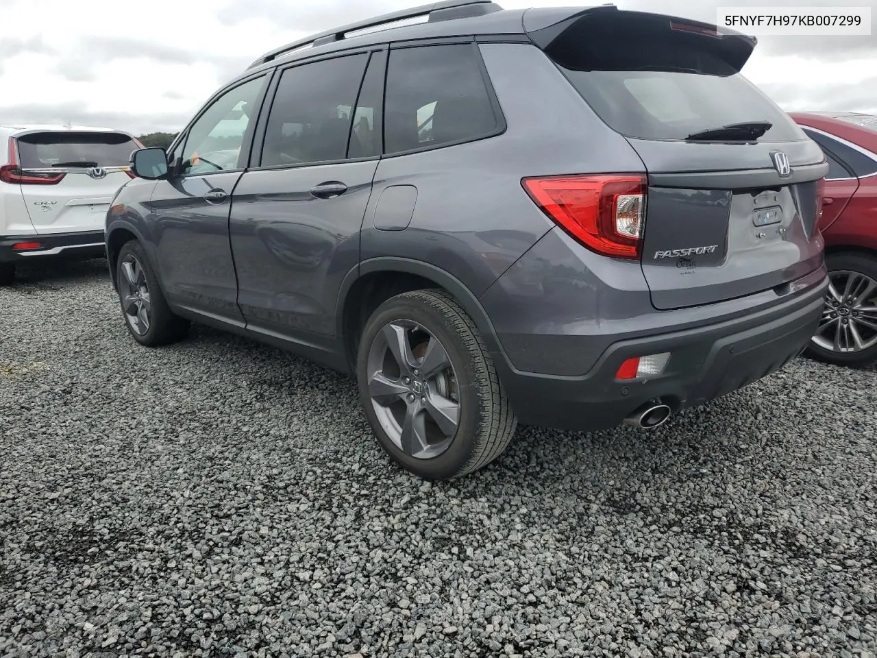 2019 Honda Passport Touring VIN: 5FNYF7H97KB007299 Lot: 74765684