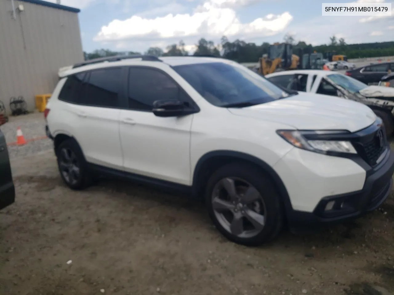 2021 Honda Passport Touring VIN: 5FNYF7H91MB015479 Lot: 56127214