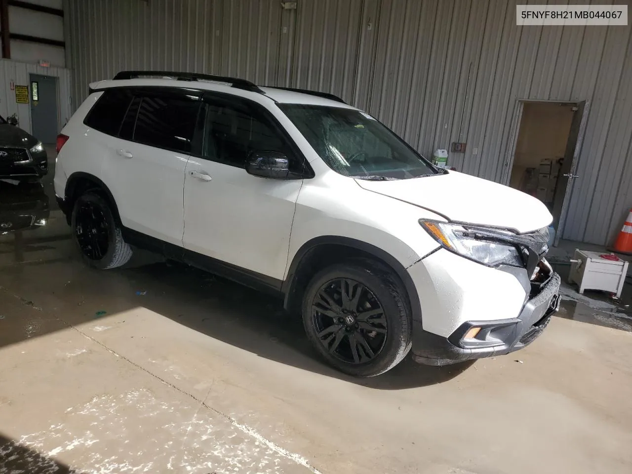 2021 Honda Passport Sport VIN: 5FNYF8H21MB044067 Lot: 70121284