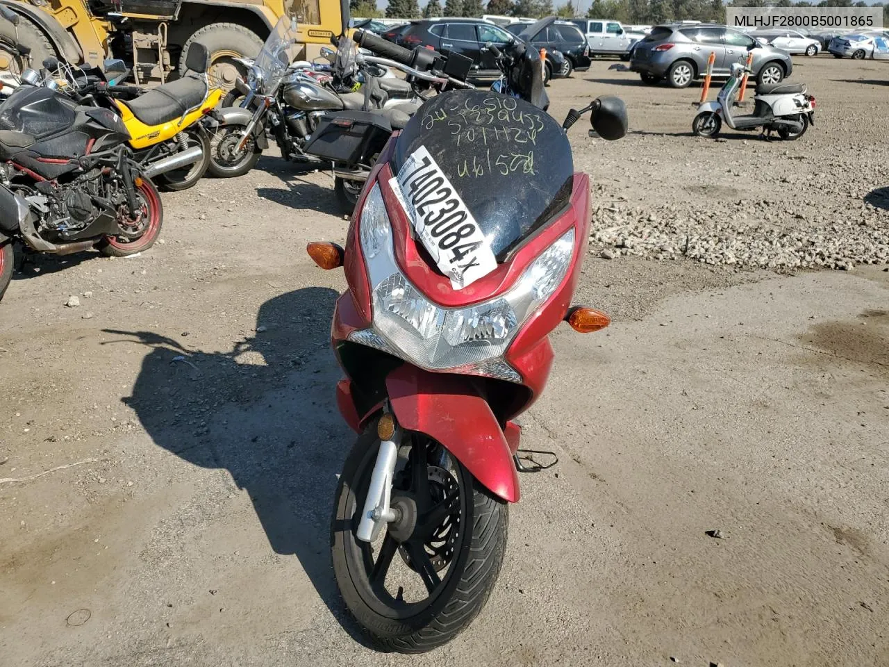 MLHJF2800B5001865 2011 Honda Pcx