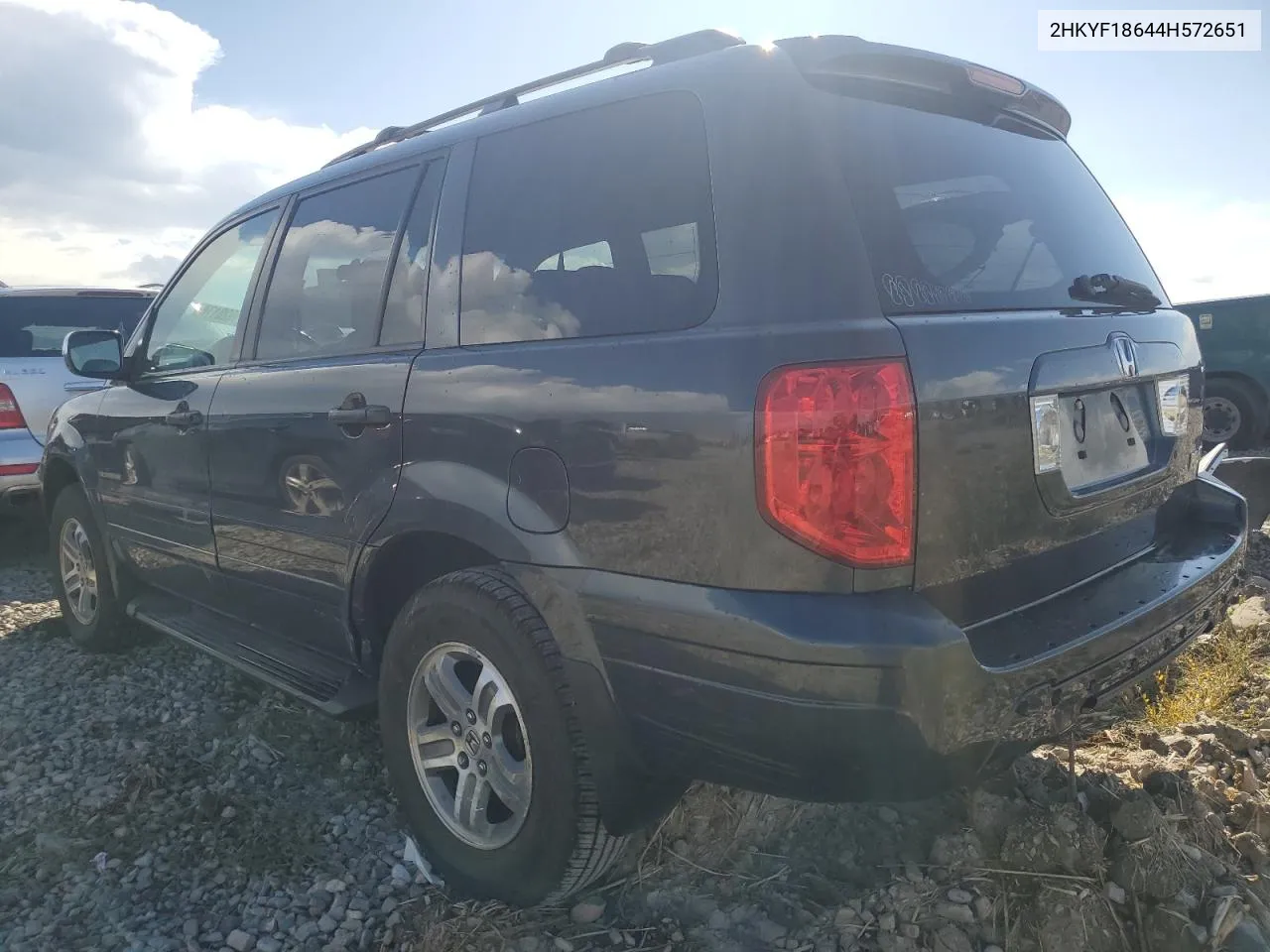 2004 Honda Pilot Exl VIN: 2HKYF18644H572651 Lot: 71020174