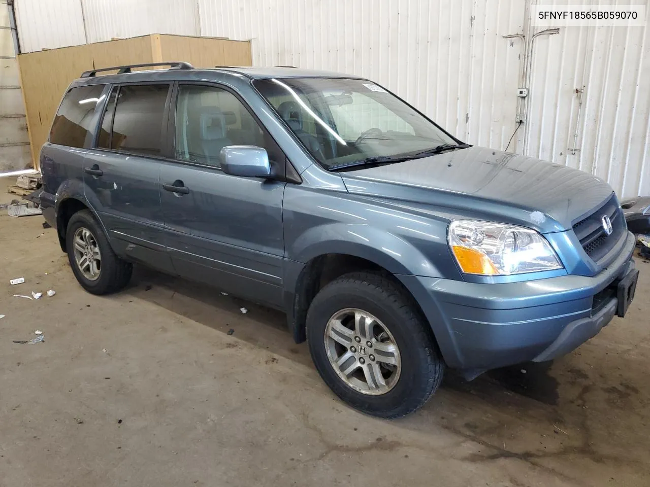 5FNYF18565B059070 2005 Honda Pilot Exl