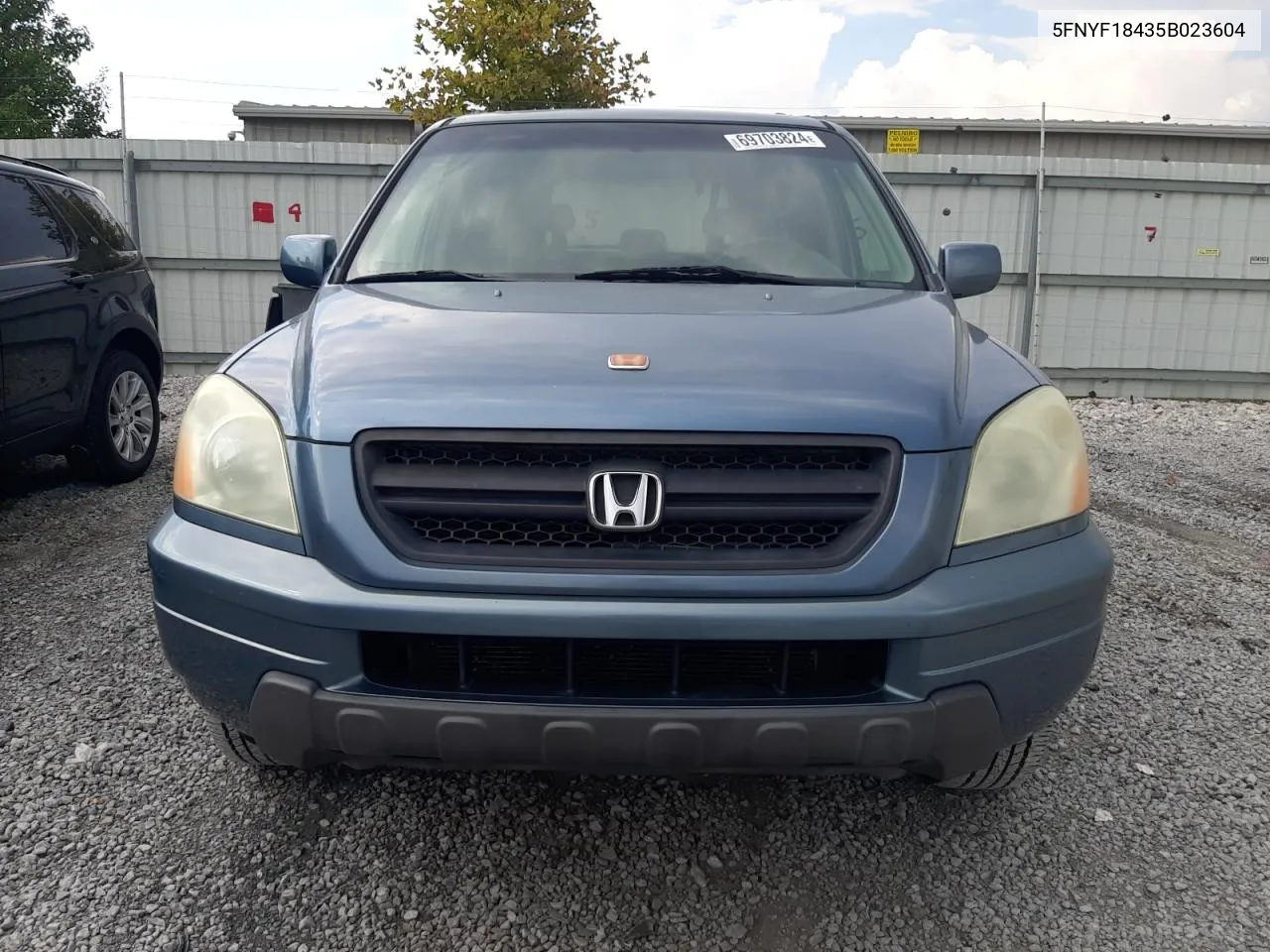 2005 Honda Pilot Ex VIN: 5FNYF18435B023604 Lot: 69703824