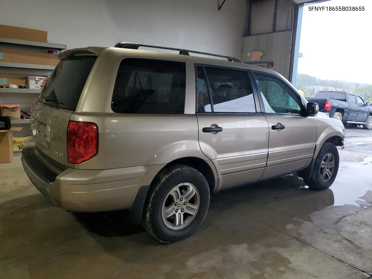 2005 Honda Pilot Exl VIN: 5FNYF18655B038655 Lot: 73114014