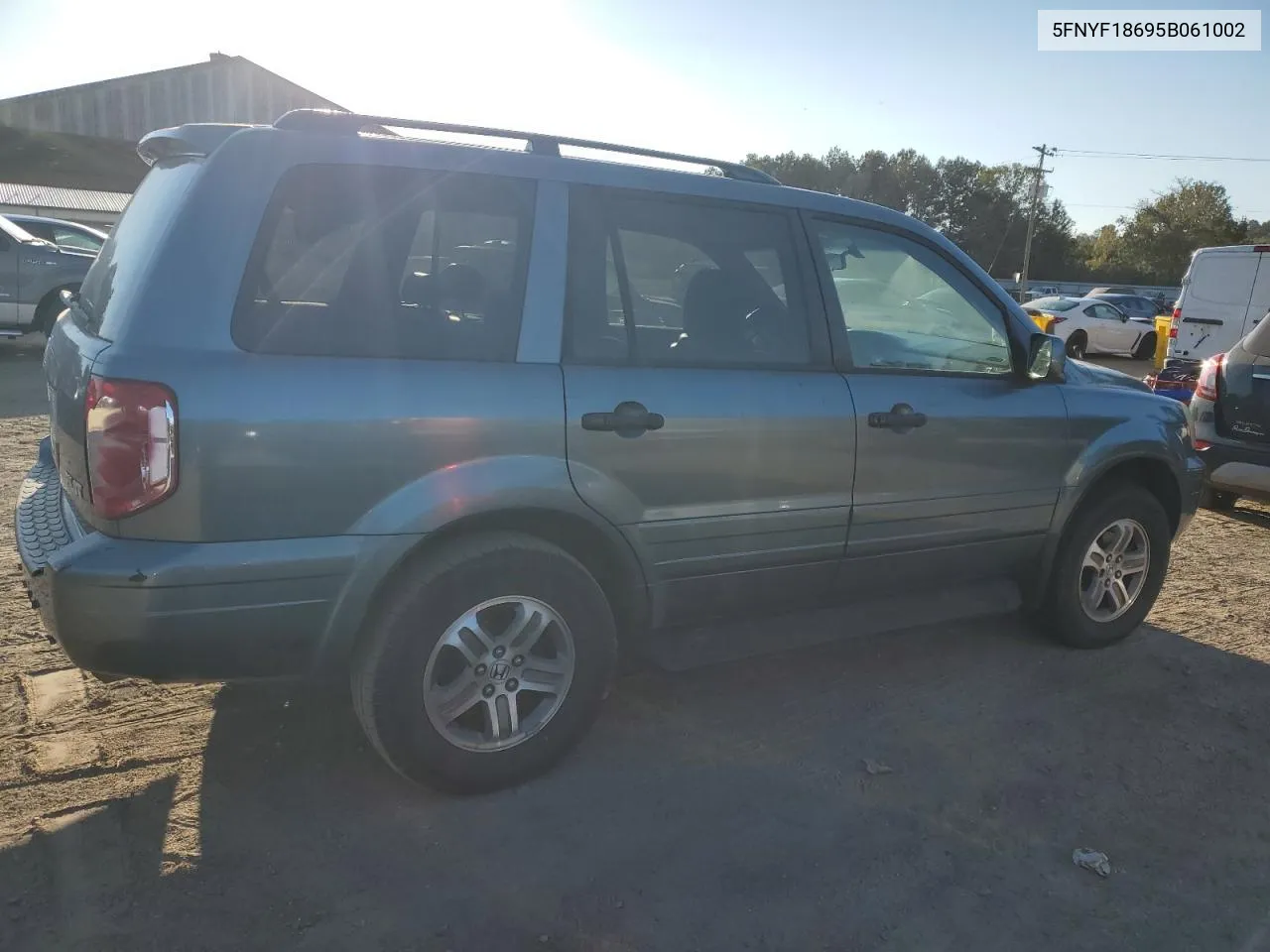 2005 Honda Pilot Exl VIN: 5FNYF18695B061002 Lot: 75236424