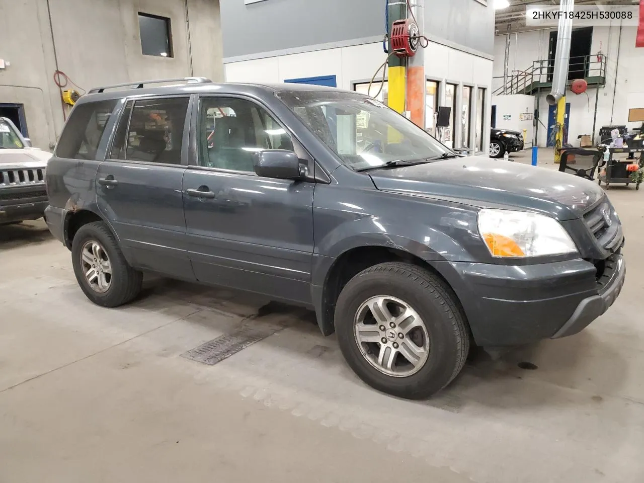 2005 Honda Pilot Ex VIN: 2HKYF18425H530088 Lot: 76830604