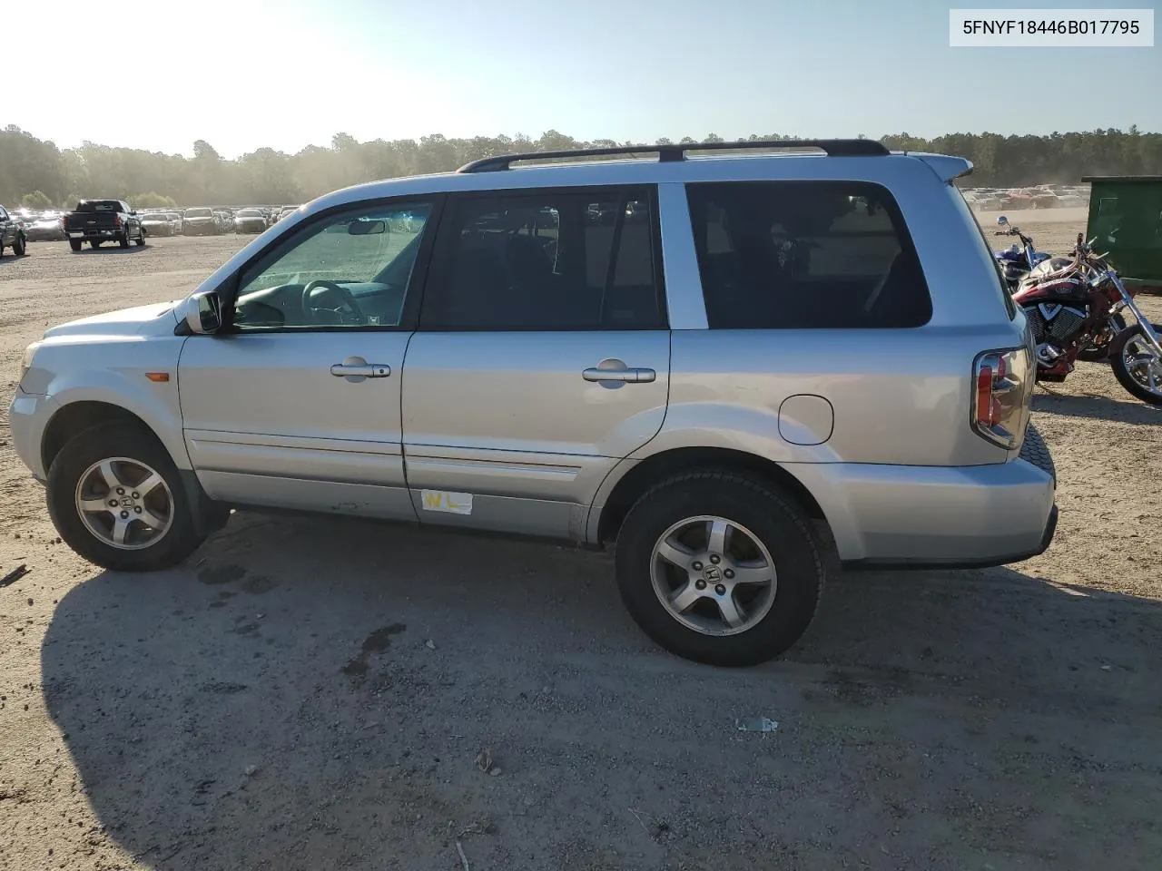 2006 Honda Pilot Ex VIN: 5FNYF18446B017795 Lot: 69042664