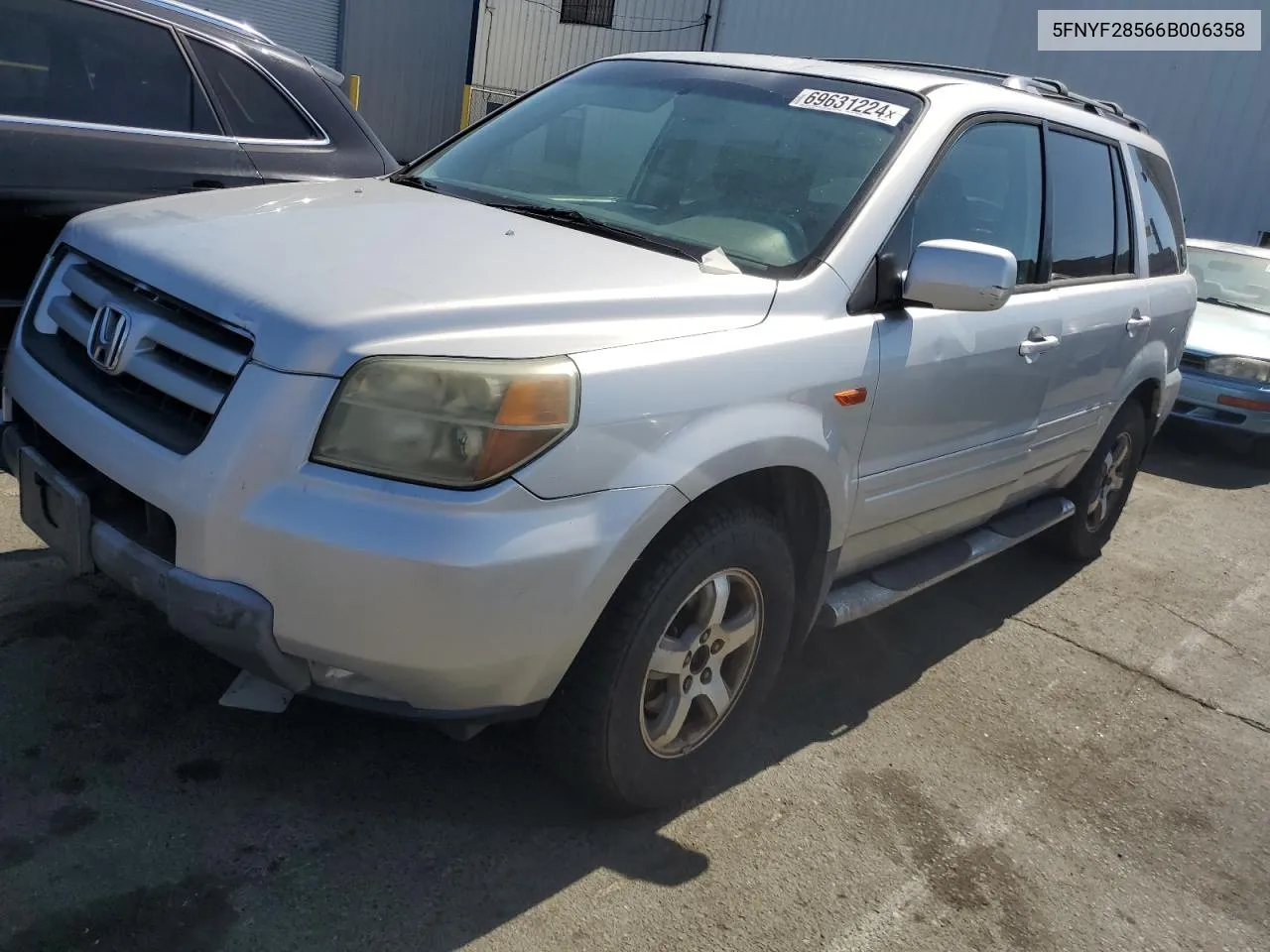 2006 Honda Pilot Ex VIN: 5FNYF28566B006358 Lot: 69631224