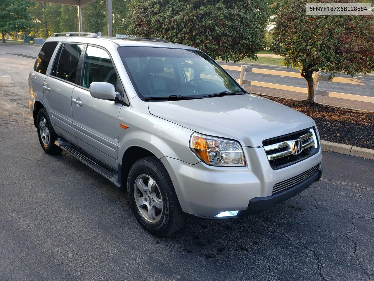 5FNYF187X6B028584 2006 Honda Pilot Ex