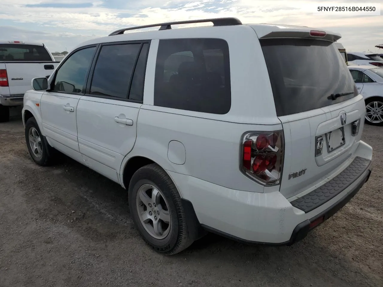 2006 Honda Pilot Ex VIN: 5FNYF28516B044550 Lot: 75352564