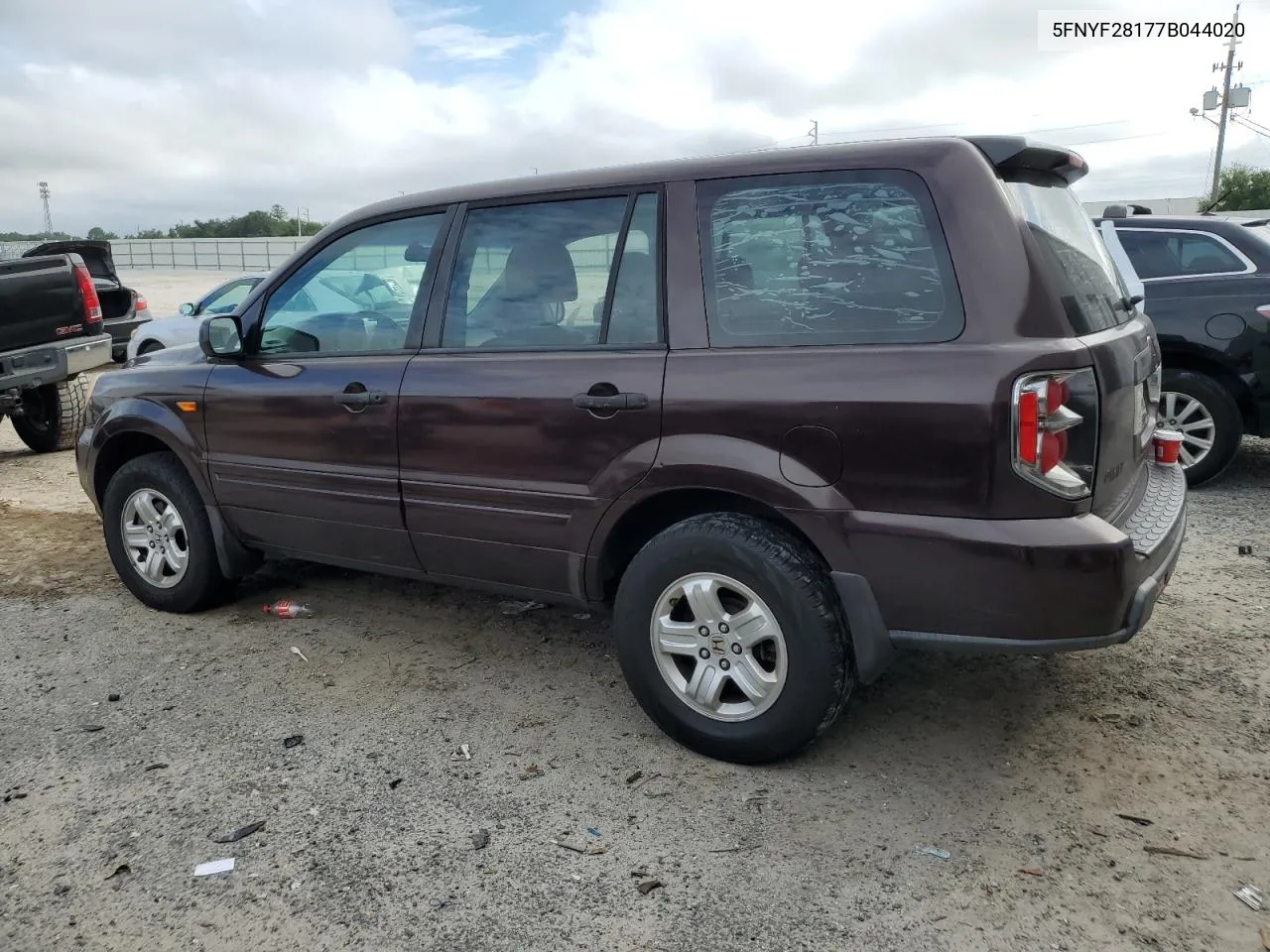 2007 Honda Pilot Lx VIN: 5FNYF28177B044020 Lot: 74107504