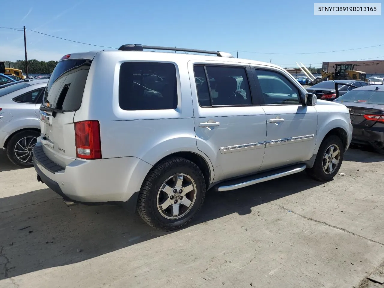 2009 Honda Pilot Touring VIN: 5FNYF38919B013165 Lot: 71083254