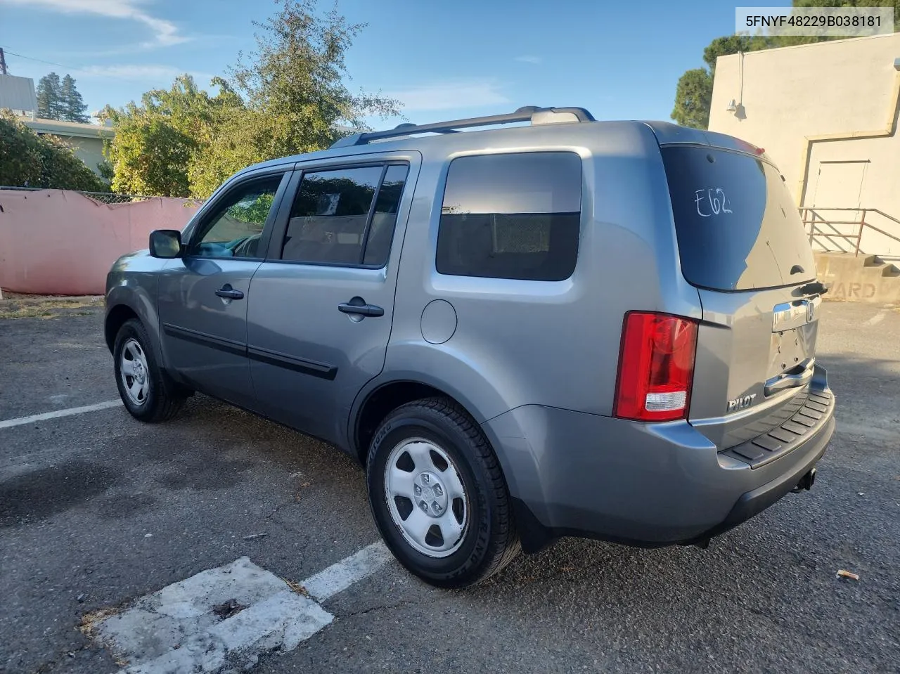 2009 Honda Pilot Lx VIN: 5FNYF48229B038181 Lot: 78099184