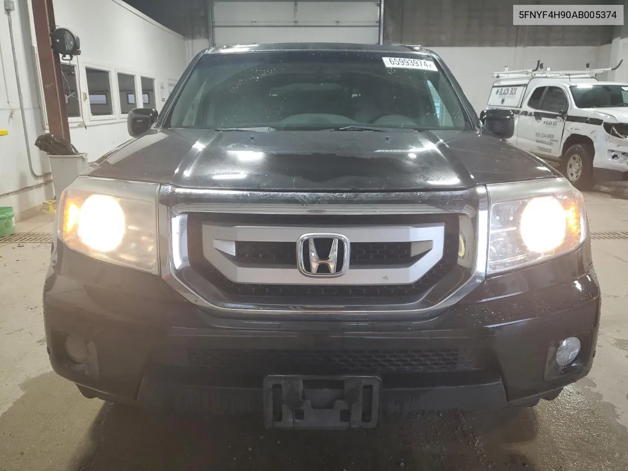 5FNYF4H90AB005374 2010 Honda Pilot Touring