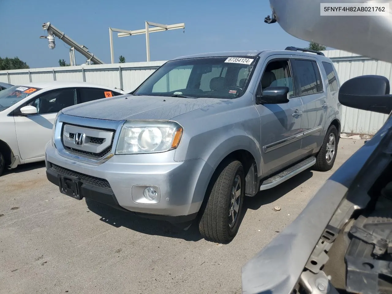 2010 Honda Pilot Touring VIN: 5FNYF4H82AB021762 Lot: 67354124