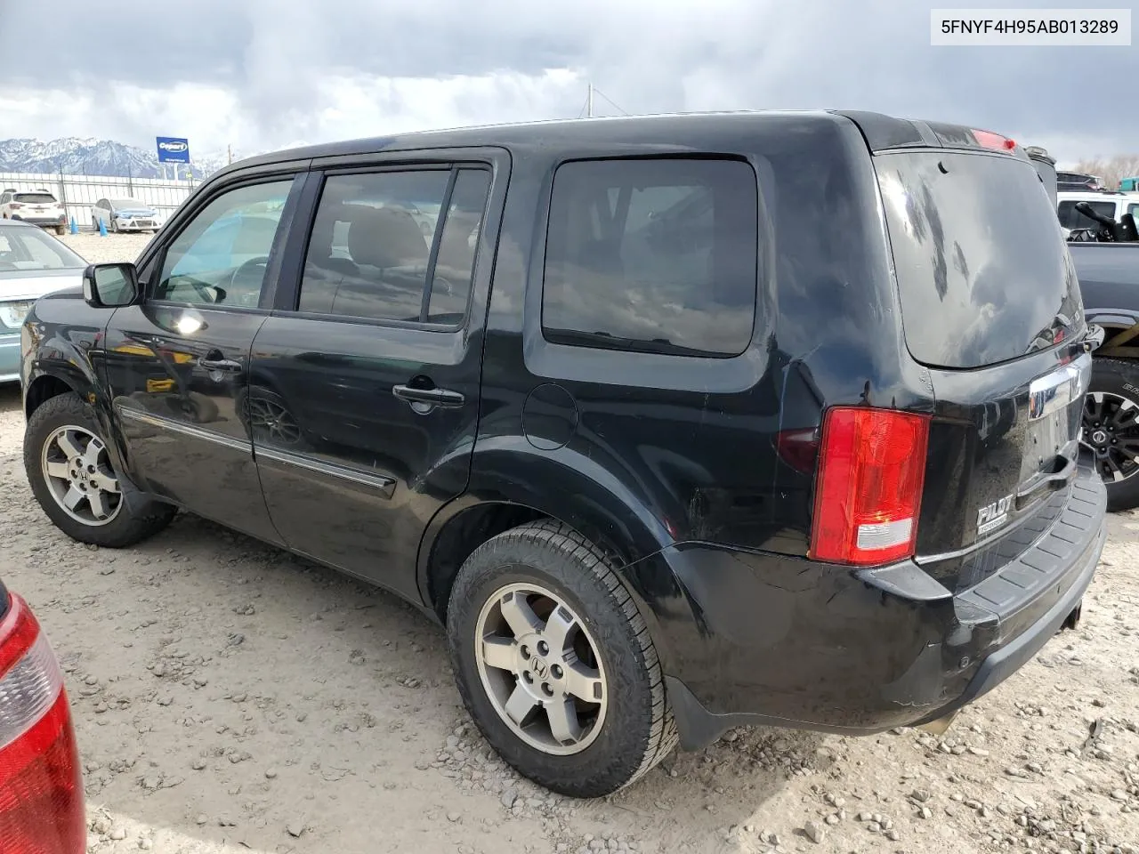 2010 Honda Pilot Touring VIN: 5FNYF4H95AB013289 Lot: 68577194