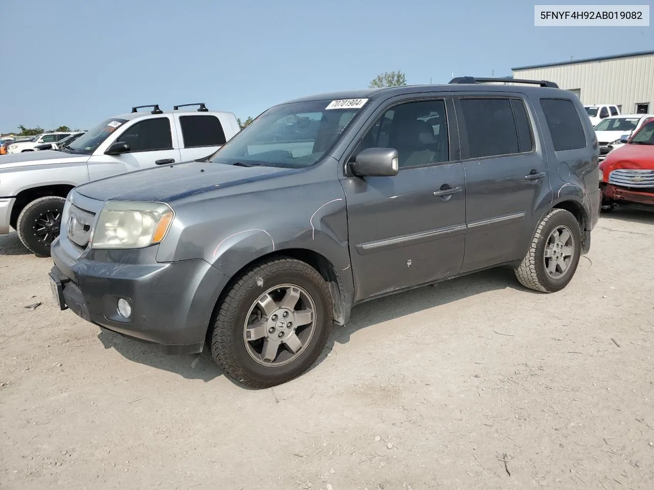 2010 Honda Pilot Touring VIN: 5FNYF4H92AB019082 Lot: 70701904