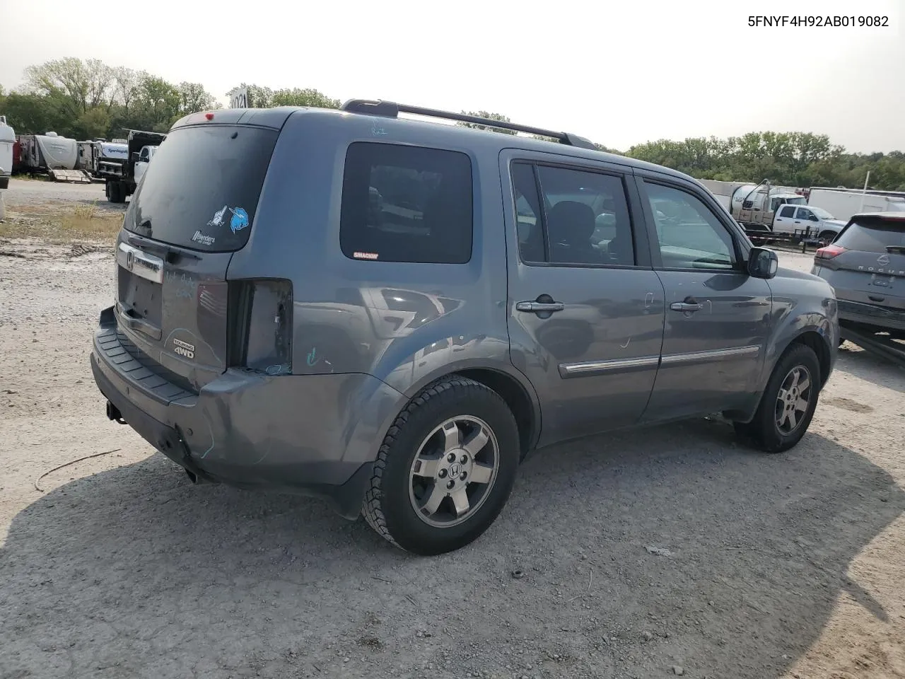 2010 Honda Pilot Touring VIN: 5FNYF4H92AB019082 Lot: 70701904