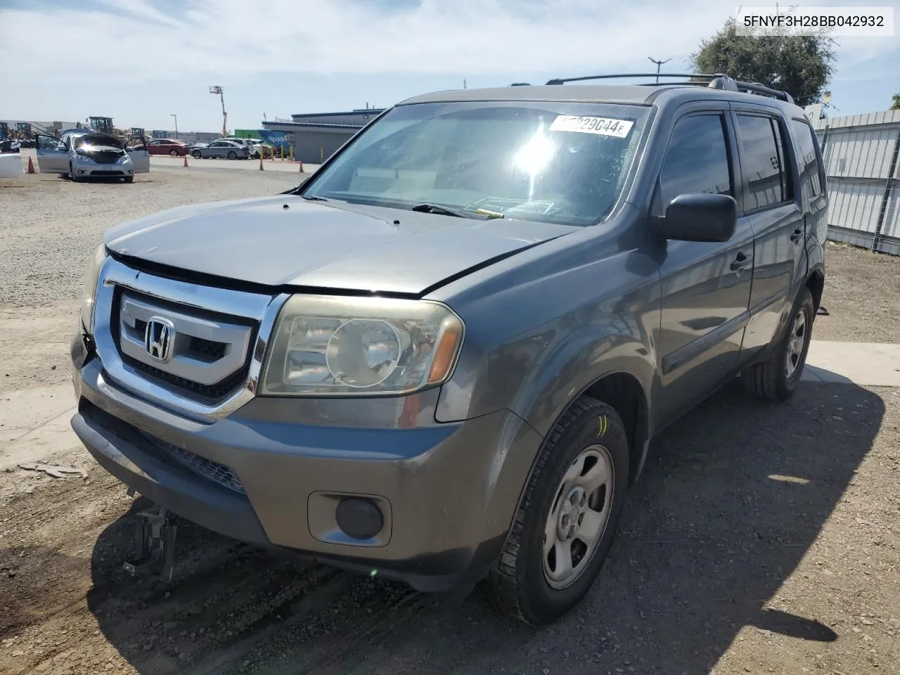 2011 Honda Pilot Lx VIN: 5FNYF3H28BB042932 Lot: 66229044