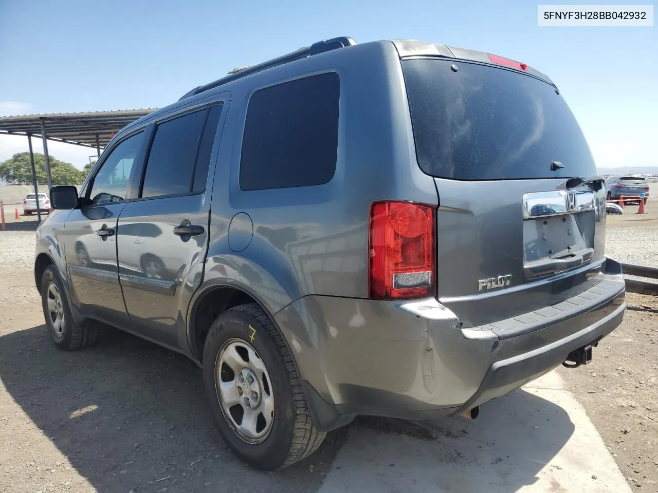 2011 Honda Pilot Lx VIN: 5FNYF3H28BB042932 Lot: 66229044