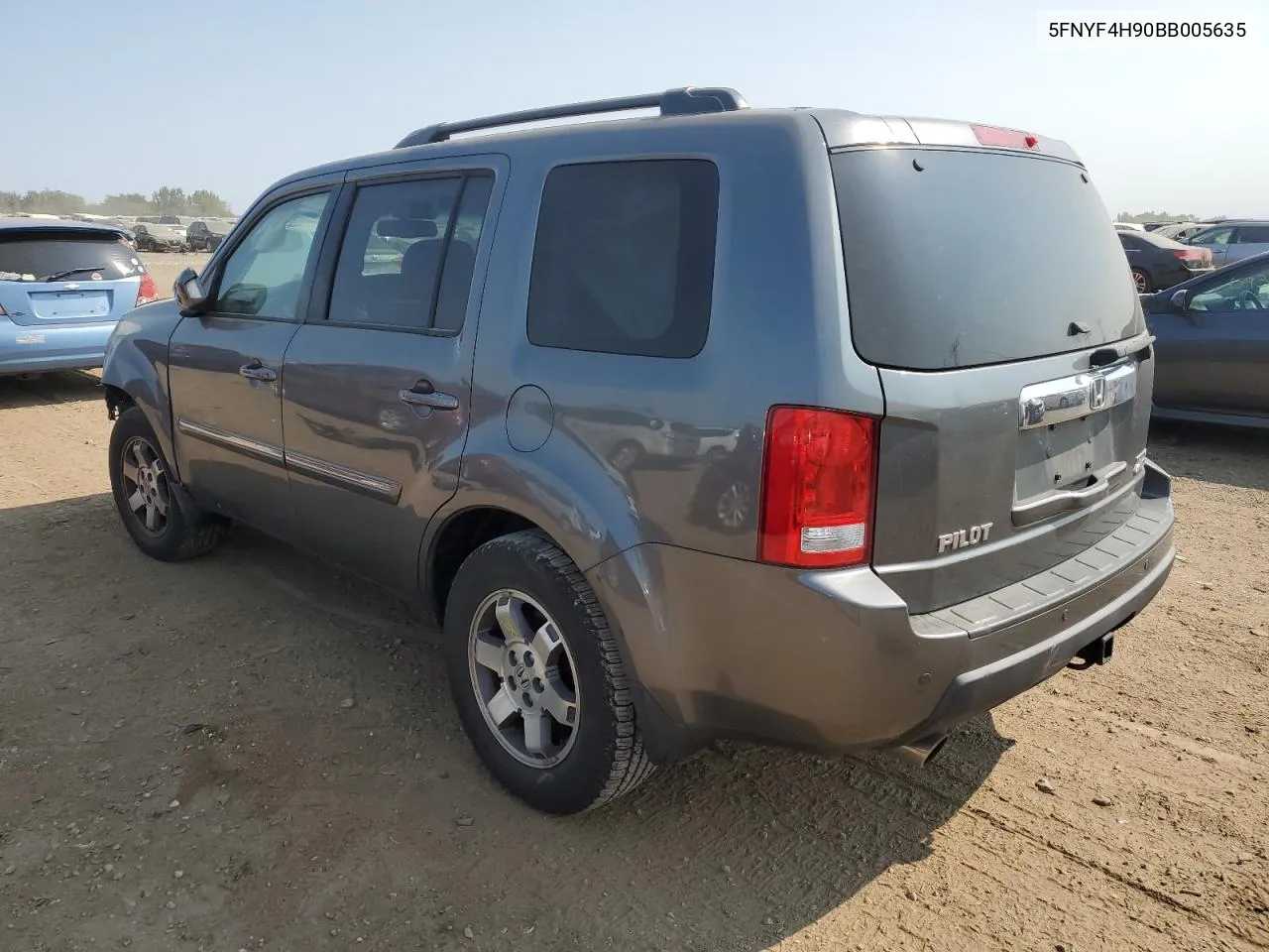 5FNYF4H90BB005635 2011 Honda Pilot Touring