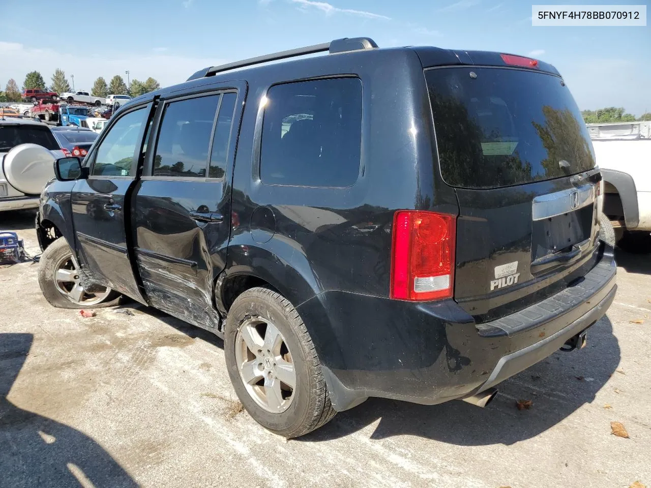 2011 Honda Pilot Exln VIN: 5FNYF4H78BB070912 Lot: 72193254