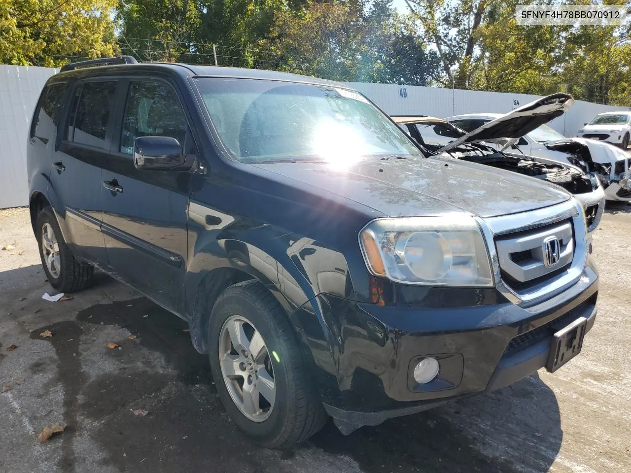 2011 Honda Pilot Exln VIN: 5FNYF4H78BB070912 Lot: 72193254