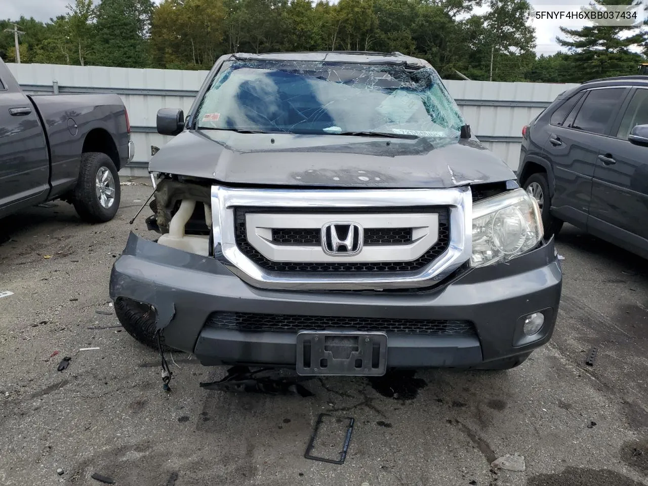 5FNYF4H6XBB037434 2011 Honda Pilot Exl