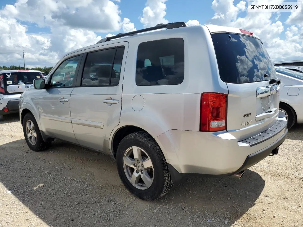 2011 Honda Pilot Exln VIN: 5FNYF3H7XBB055919 Lot: 73954304