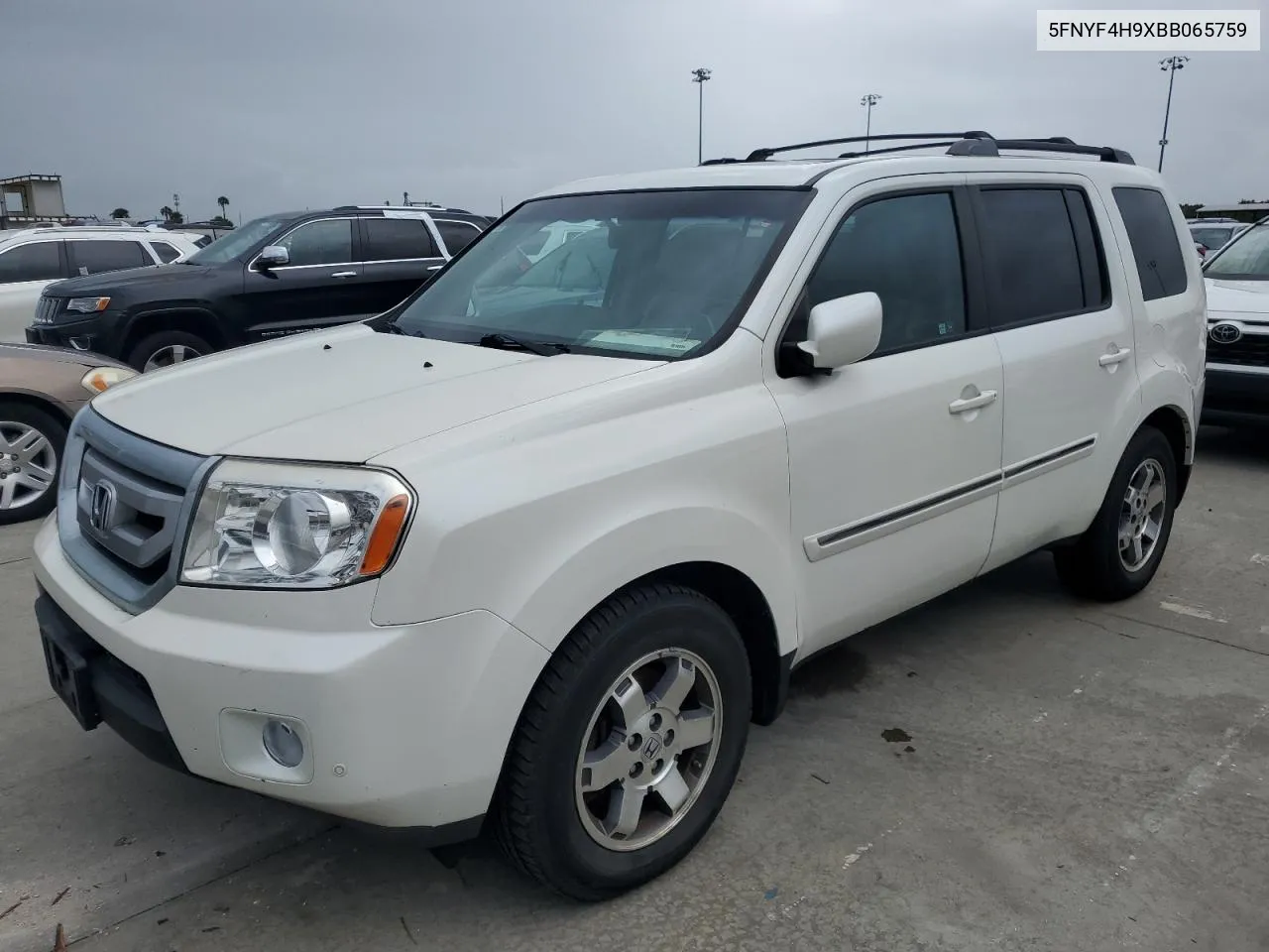 2011 Honda Pilot Touring VIN: 5FNYF4H9XBB065759 Lot: 74624704