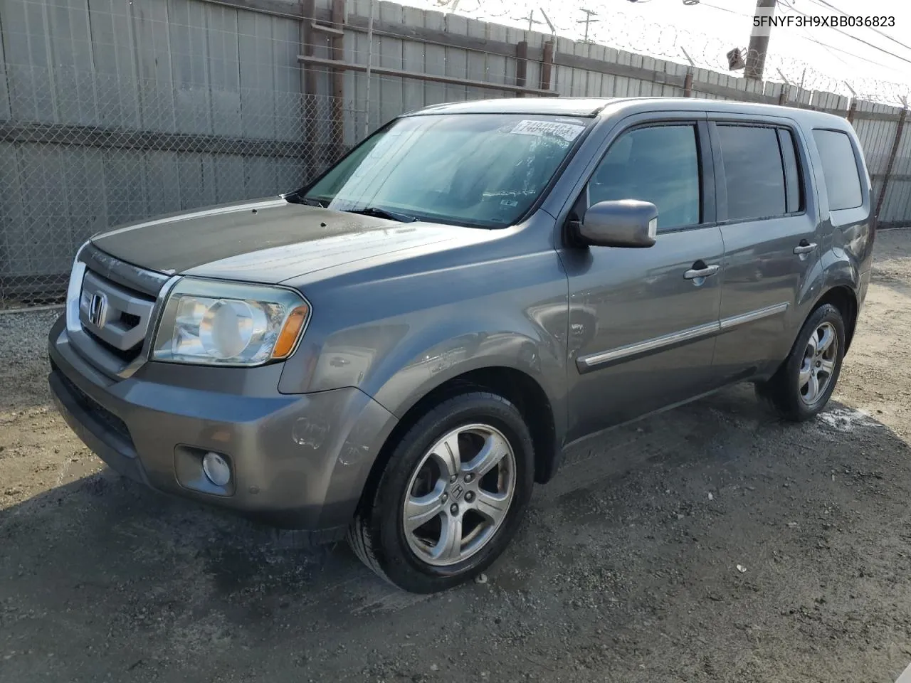 2011 Honda Pilot Touring VIN: 5FNYF3H9XBB036823 Lot: 74848164