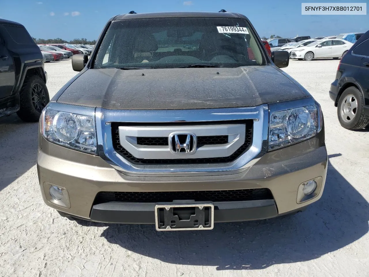 2011 Honda Pilot Exln VIN: 5FNYF3H7XBB012701 Lot: 76199344