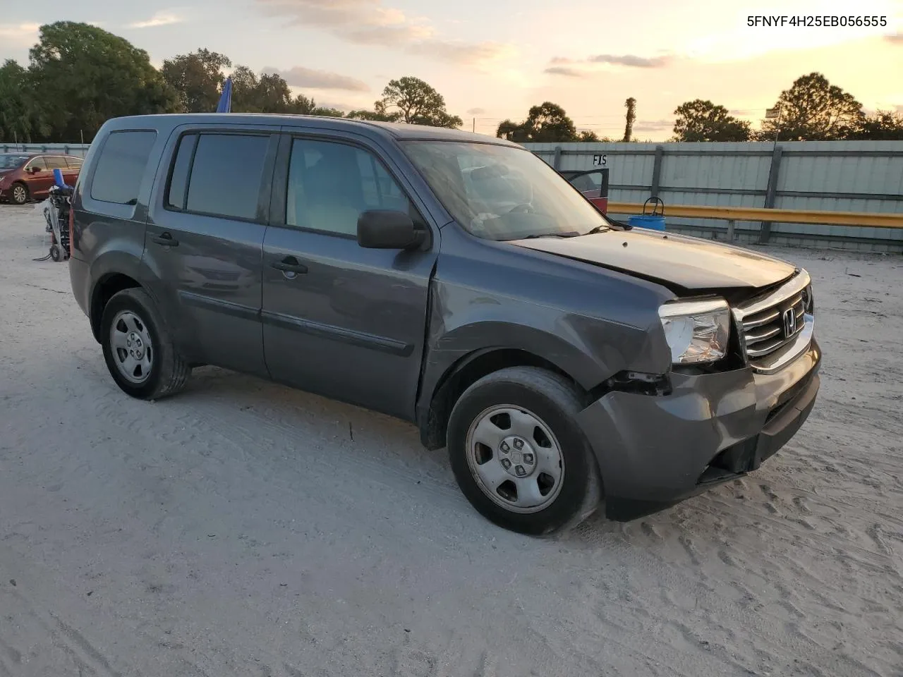 2014 Honda Pilot Lx VIN: 5FNYF4H25EB056555 Lot: 75599054