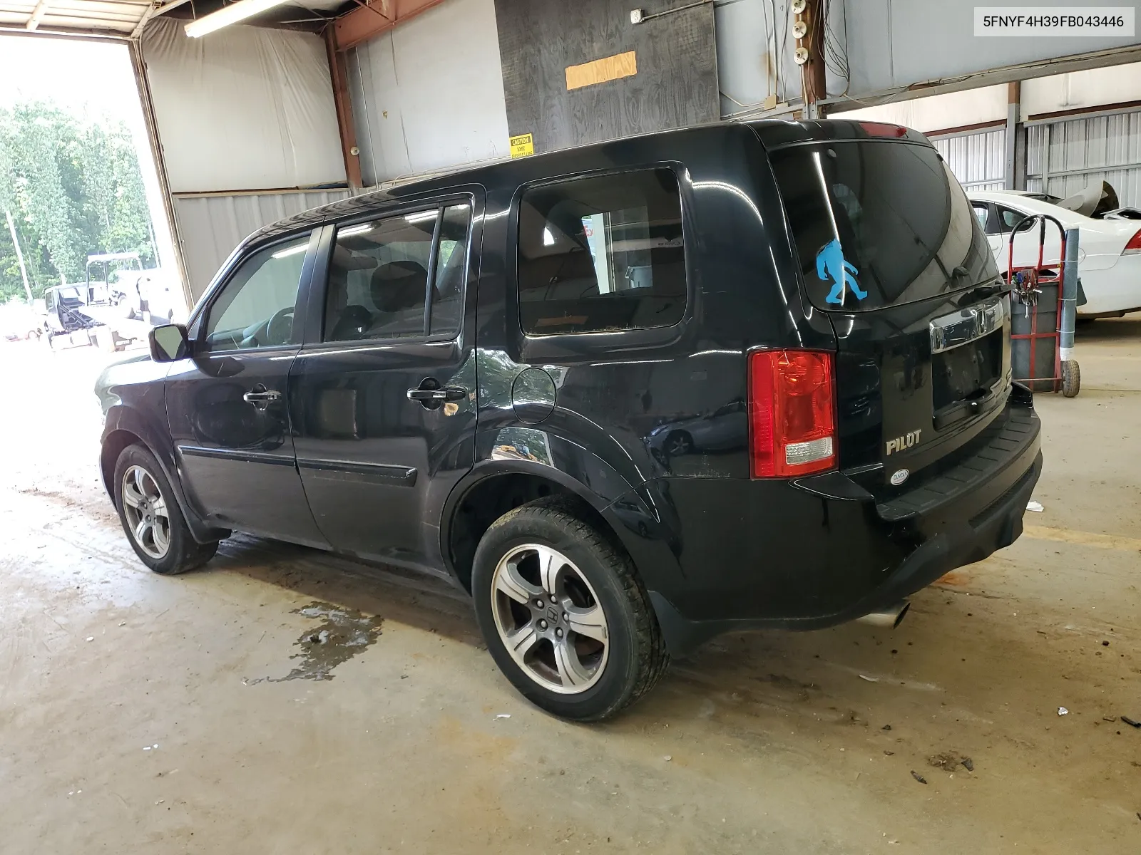 2015 Honda Pilot Se VIN: 5FNYF4H39FB043446 Lot: 65999164