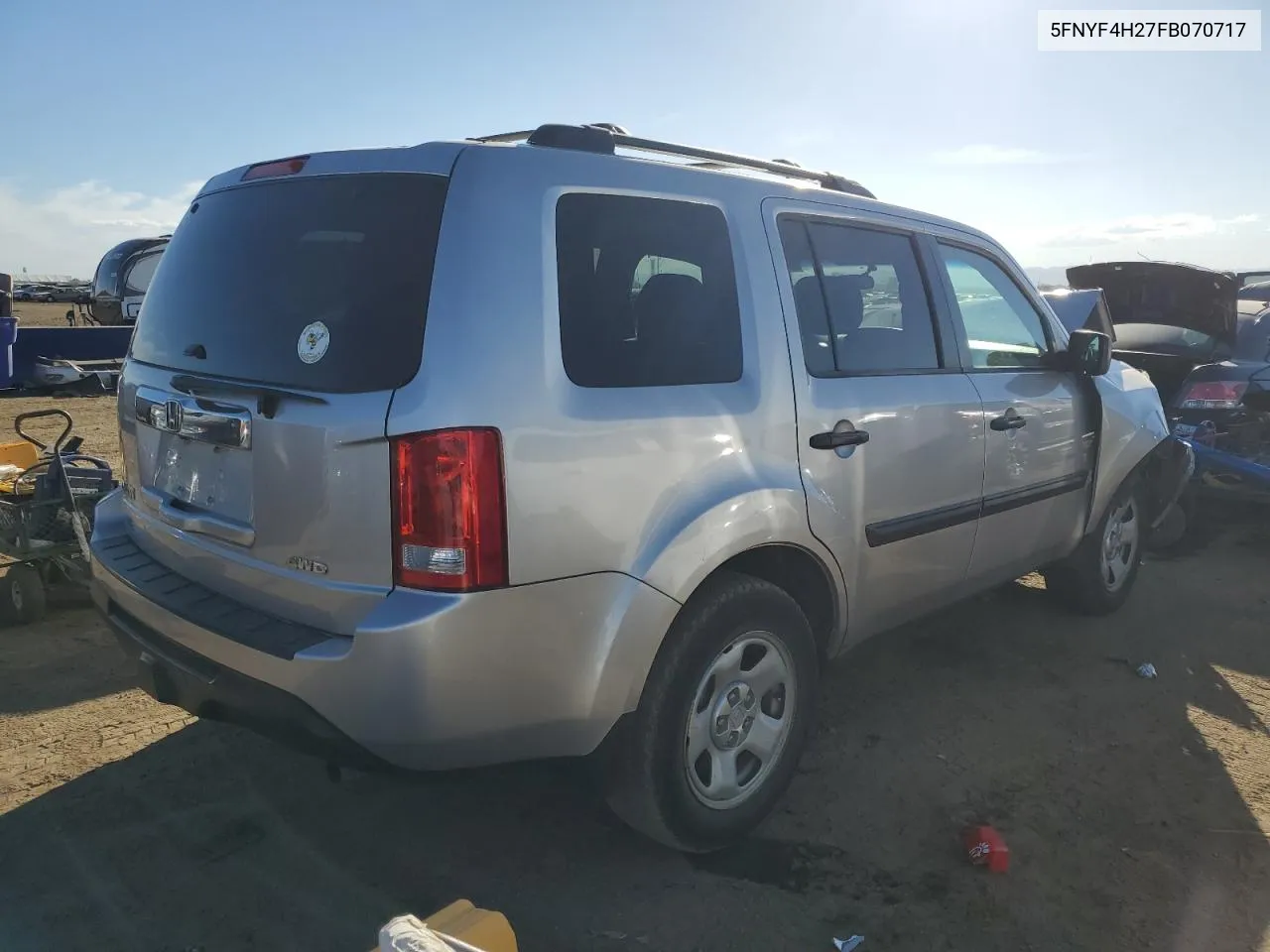 5FNYF4H27FB070717 2015 Honda Pilot Lx