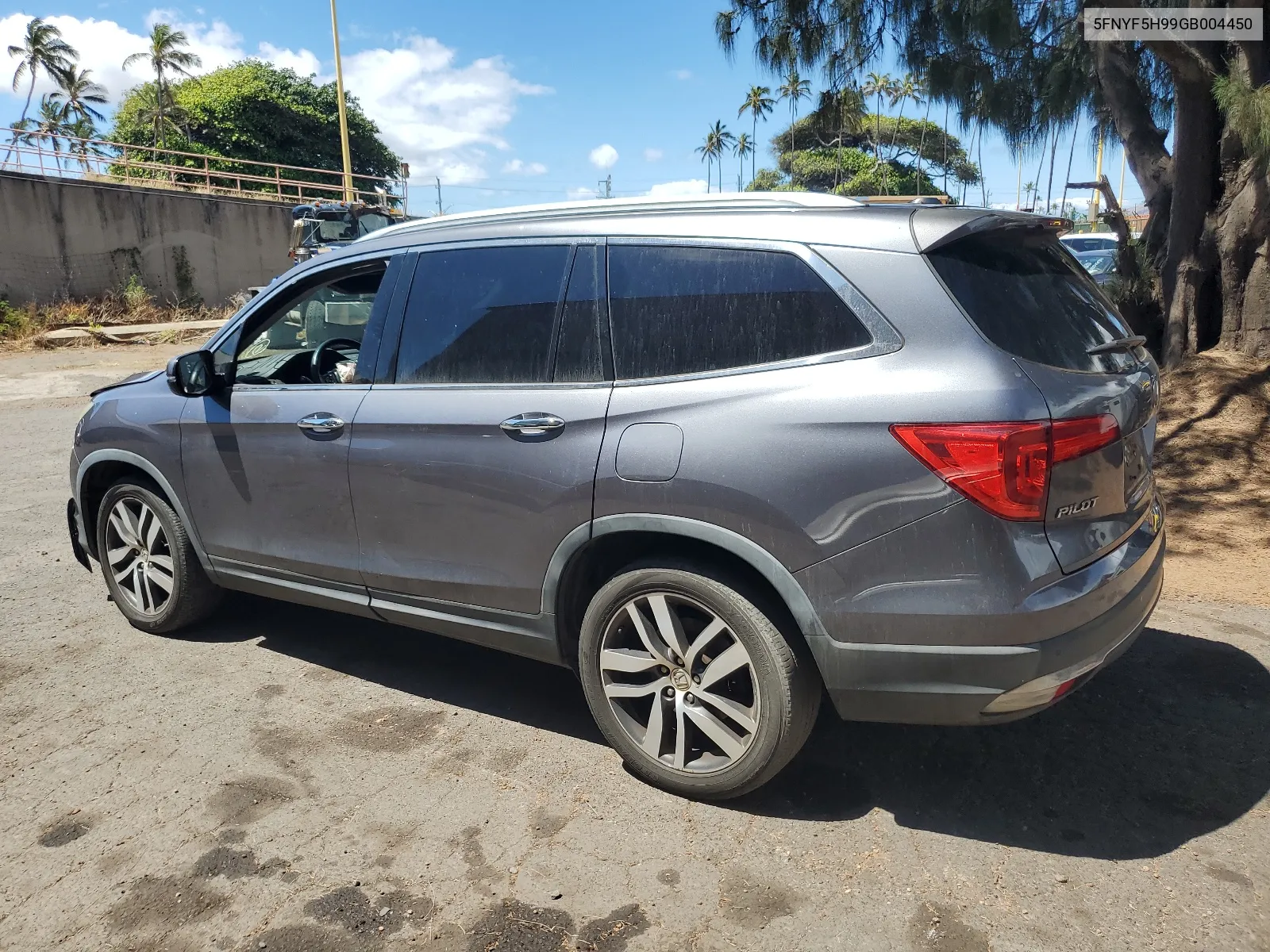 2016 Honda Pilot Touring VIN: 5FNYF5H99GB004450 Lot: 63291164