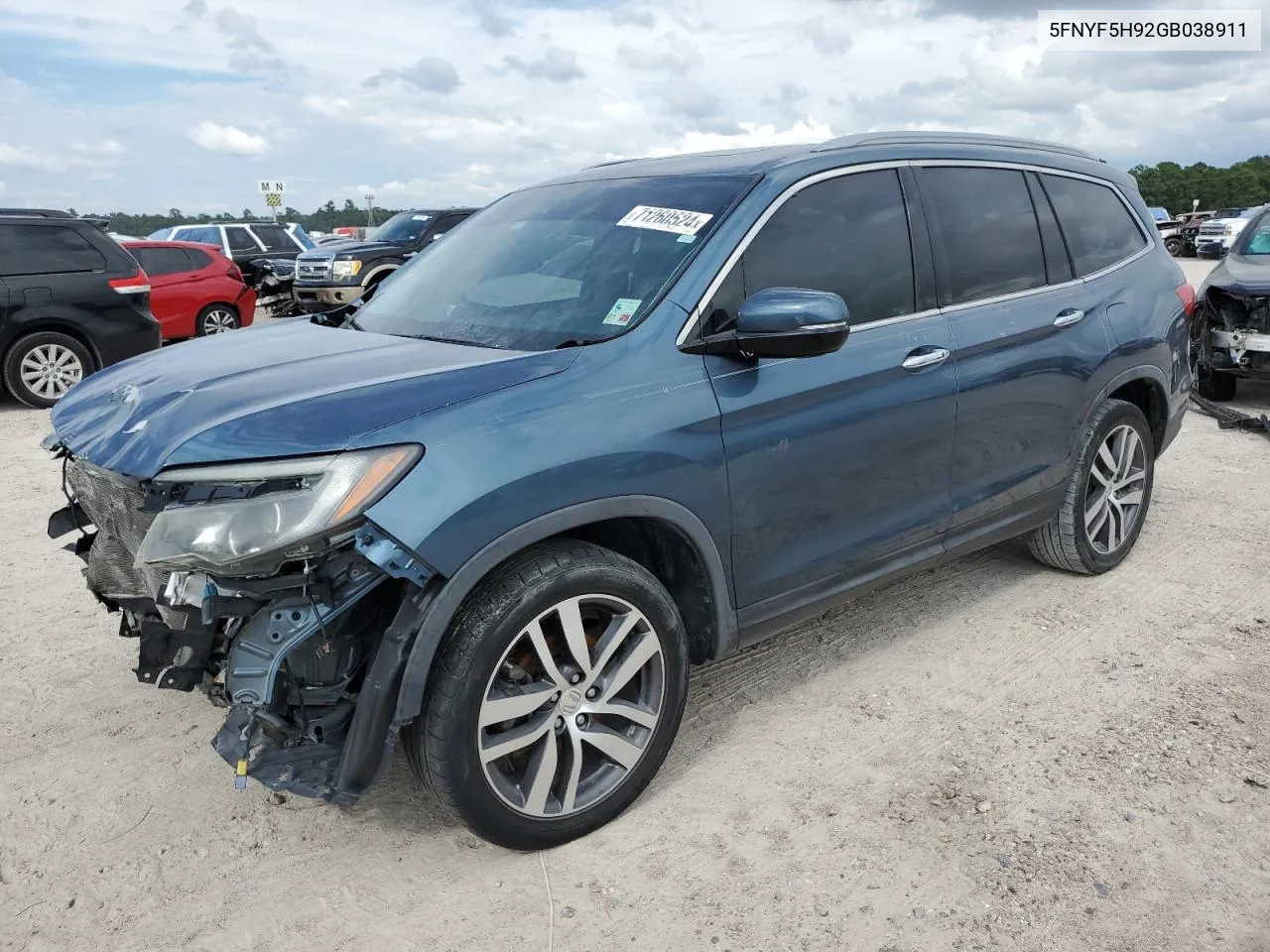 5FNYF5H92GB038911 2016 Honda Pilot Touring