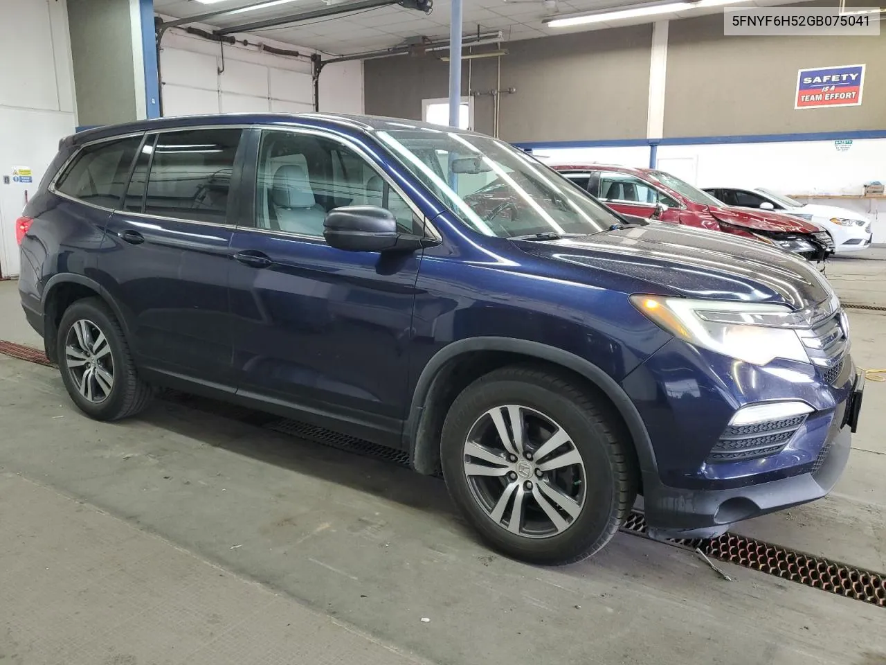 5FNYF6H52GB075041 2016 Honda Pilot Exl