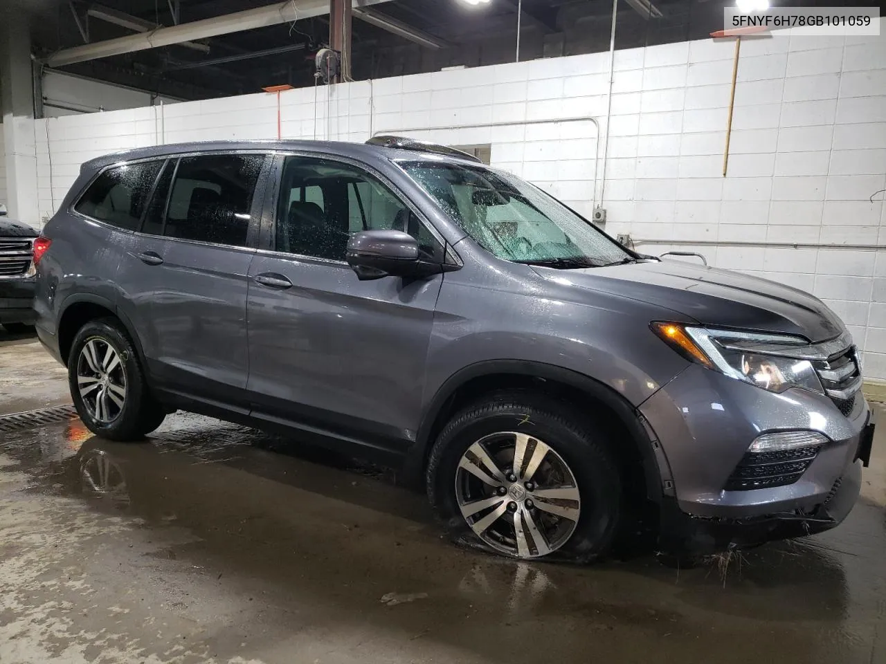 2016 Honda Pilot Exln VIN: 5FNYF6H78GB101059 Lot: 81024734