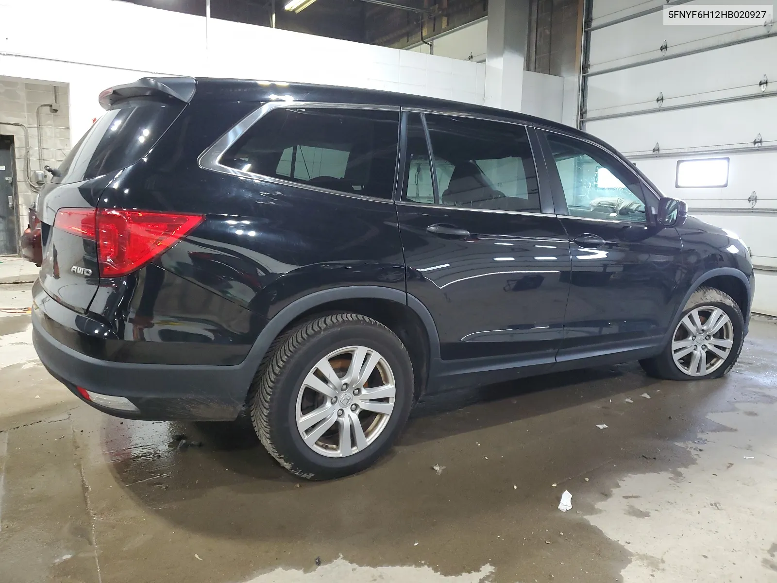 2017 Honda Pilot Lx VIN: 5FNYF6H12HB020927 Lot: 59768034