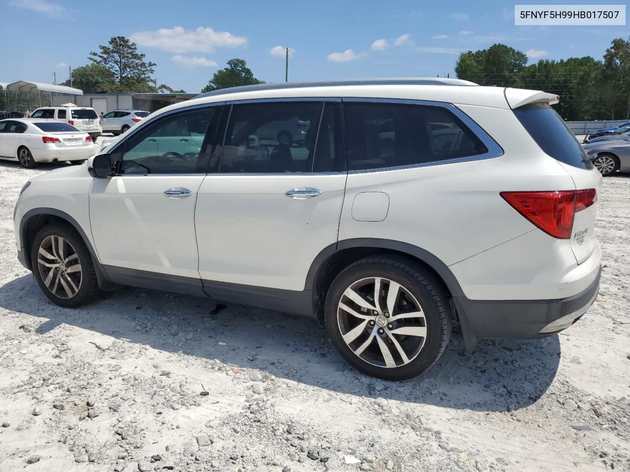 2017 Honda Pilot Touring VIN: 5FNYF5H99HB017507 Lot: 66292734