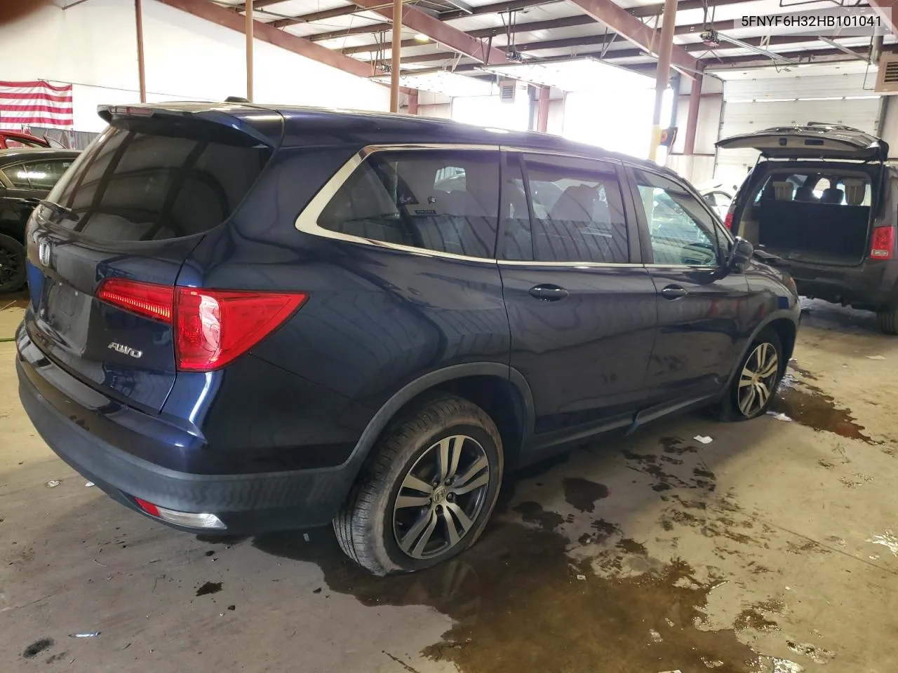 5FNYF6H32HB101041 2017 Honda Pilot Ex