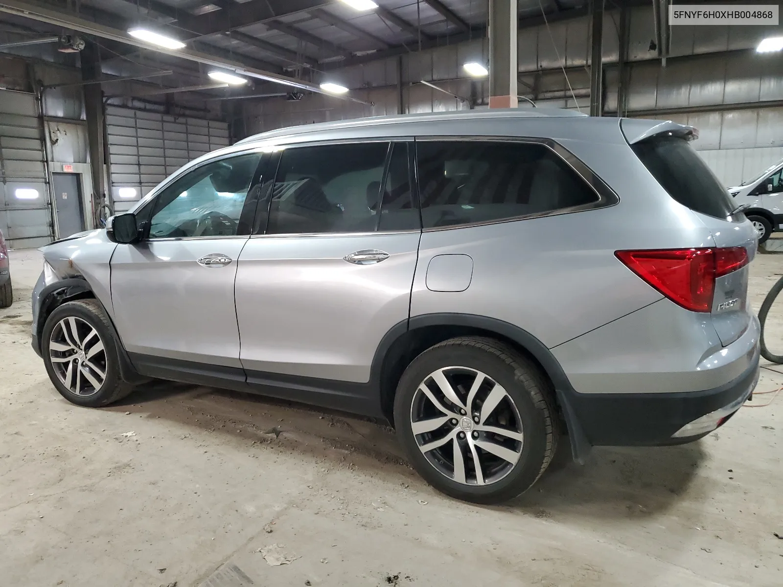 5FNYF6H0XHB004868 2017 Honda Pilot Elite